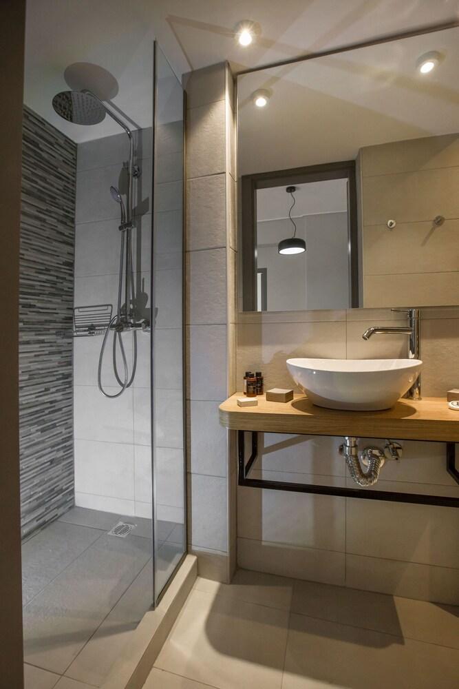Cozy Apartment In Syntagma-Plaka By Ghh Athens Exterior photo